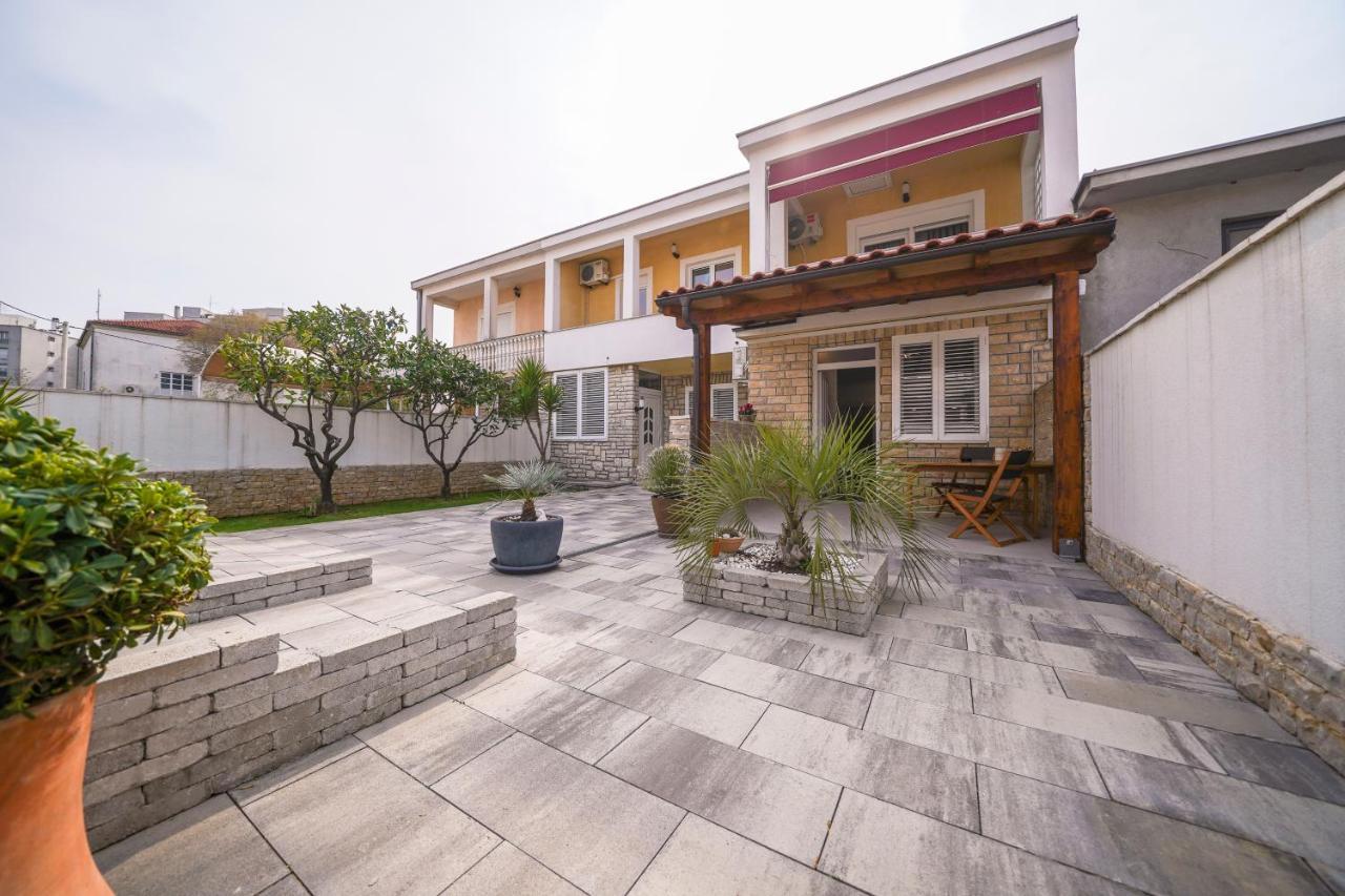 Modern Apartments With Loggia Terrace And Parking Zadar Buitenkant foto